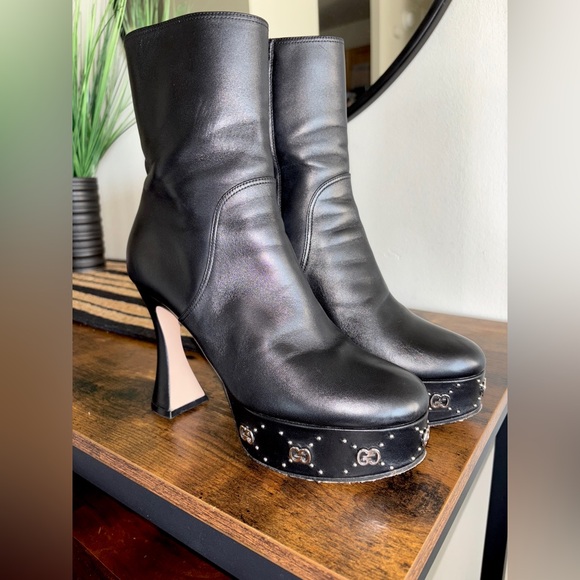 GUCCI GG Stud Platform Leather Ankle Boot - Picture 3 of 14